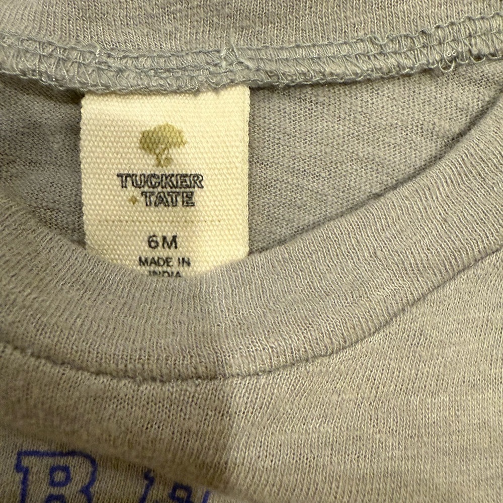 NWT Tucker Tate long sleeve Tee - Picture 3 of 3