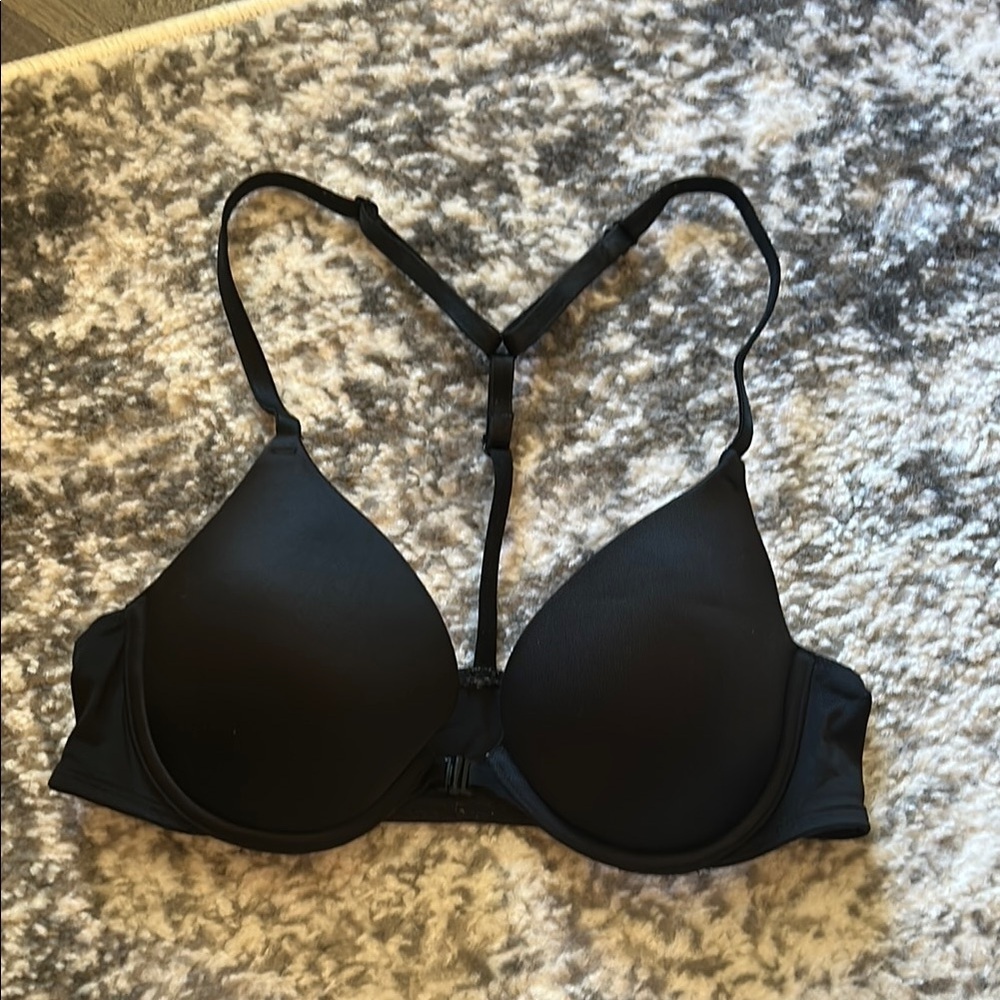 PINK Victoria's Secret Black bra