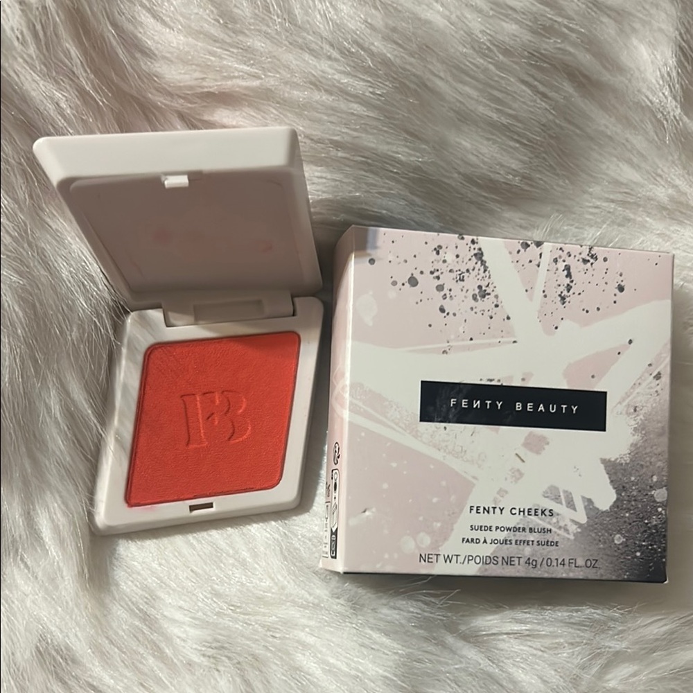 Fenty Beauty Suede Powder Blush - Vibrant Orange