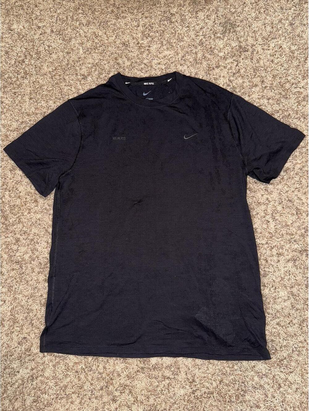 Nike APS Men's Dri-FIT ADV Short-Sleeve Versatile Top
