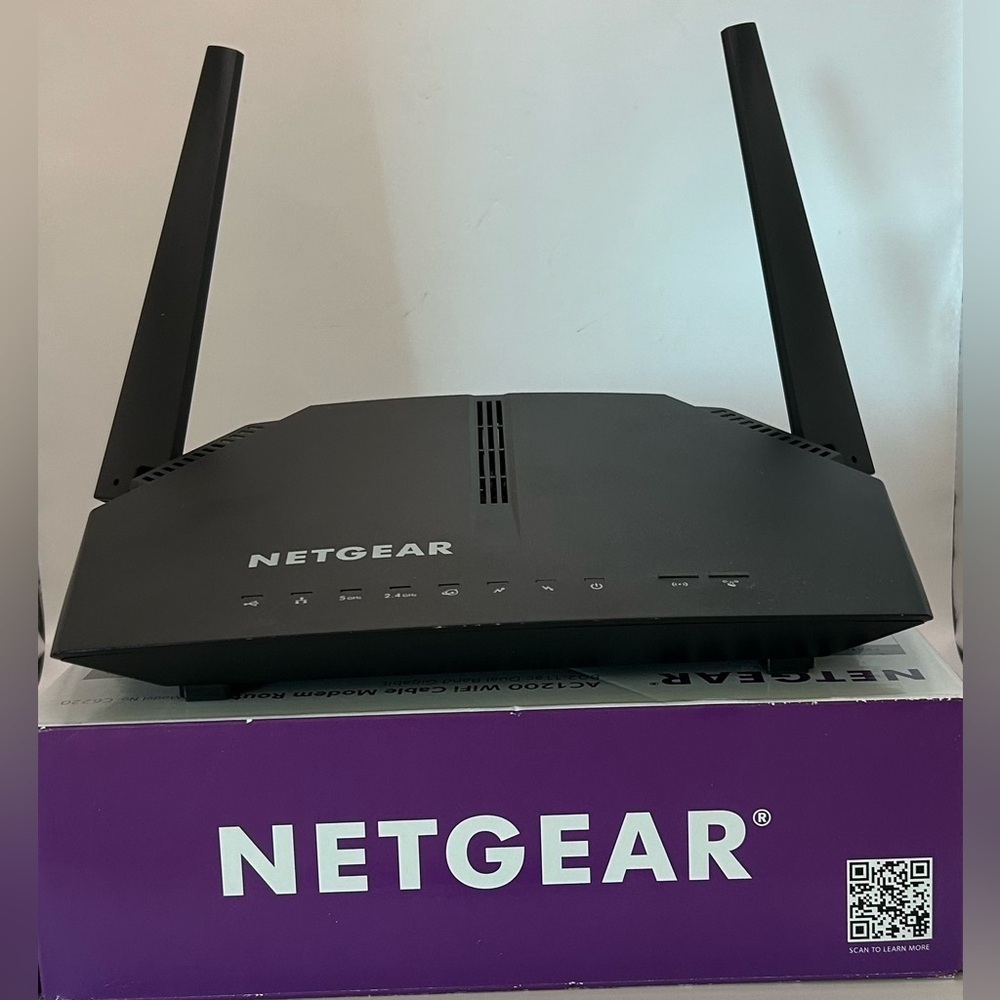 AC 1200‎ WiFi Cable Modem Router - 802.11 ac Dual Band Gigabit - Up to 340 Mbps
