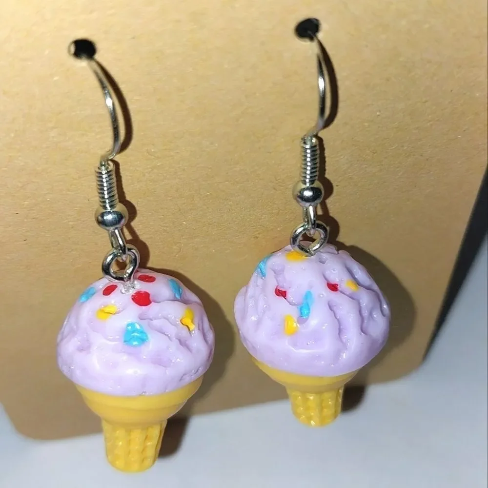 Hand crafted ice cream earrings - Picture 2 of 5