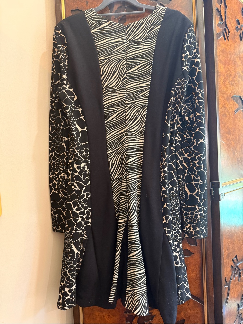 Nicole Miller Atelier Mixed Animal Print Colorblock Sweater Dress L - Picture 13 of 13