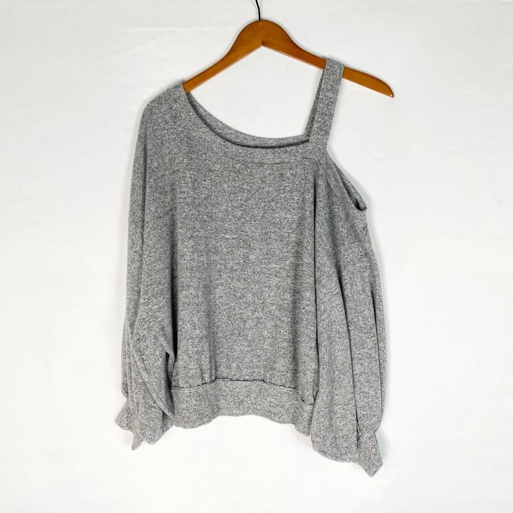Free People We The Free Flaunt It Top Heather Gray One Shoulder Sweater Top - Picture 1 of 5