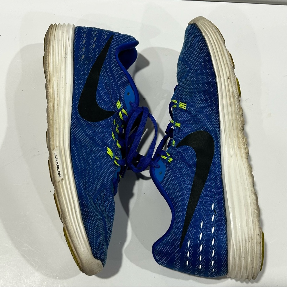 Nike Running Shoes - Picture 3 of 10