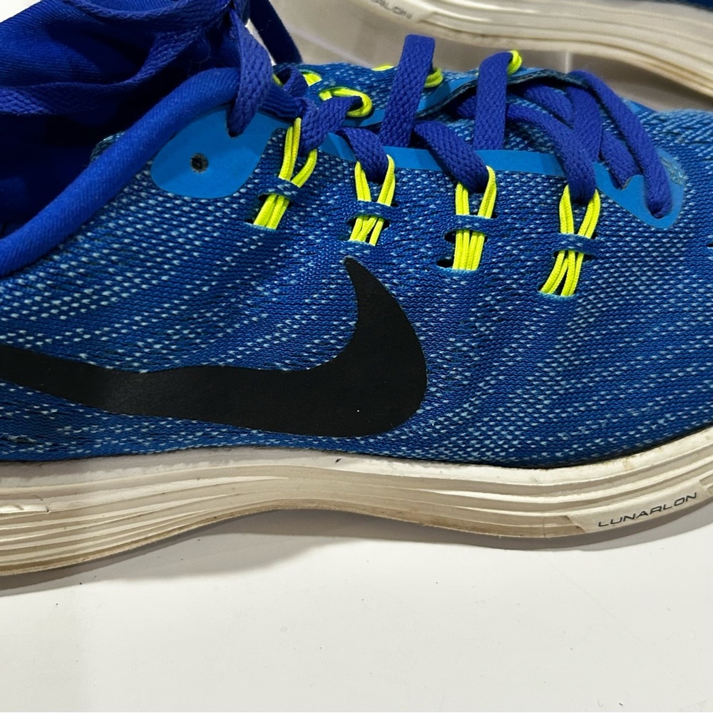 Nike Running Shoes - Picture 6 of 10