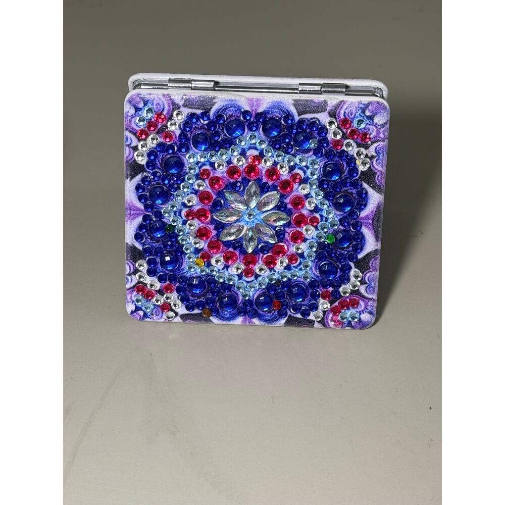 New Beautiful Colorful 
Diamond Art Square Compact Mirror 2.5” X 2.75”