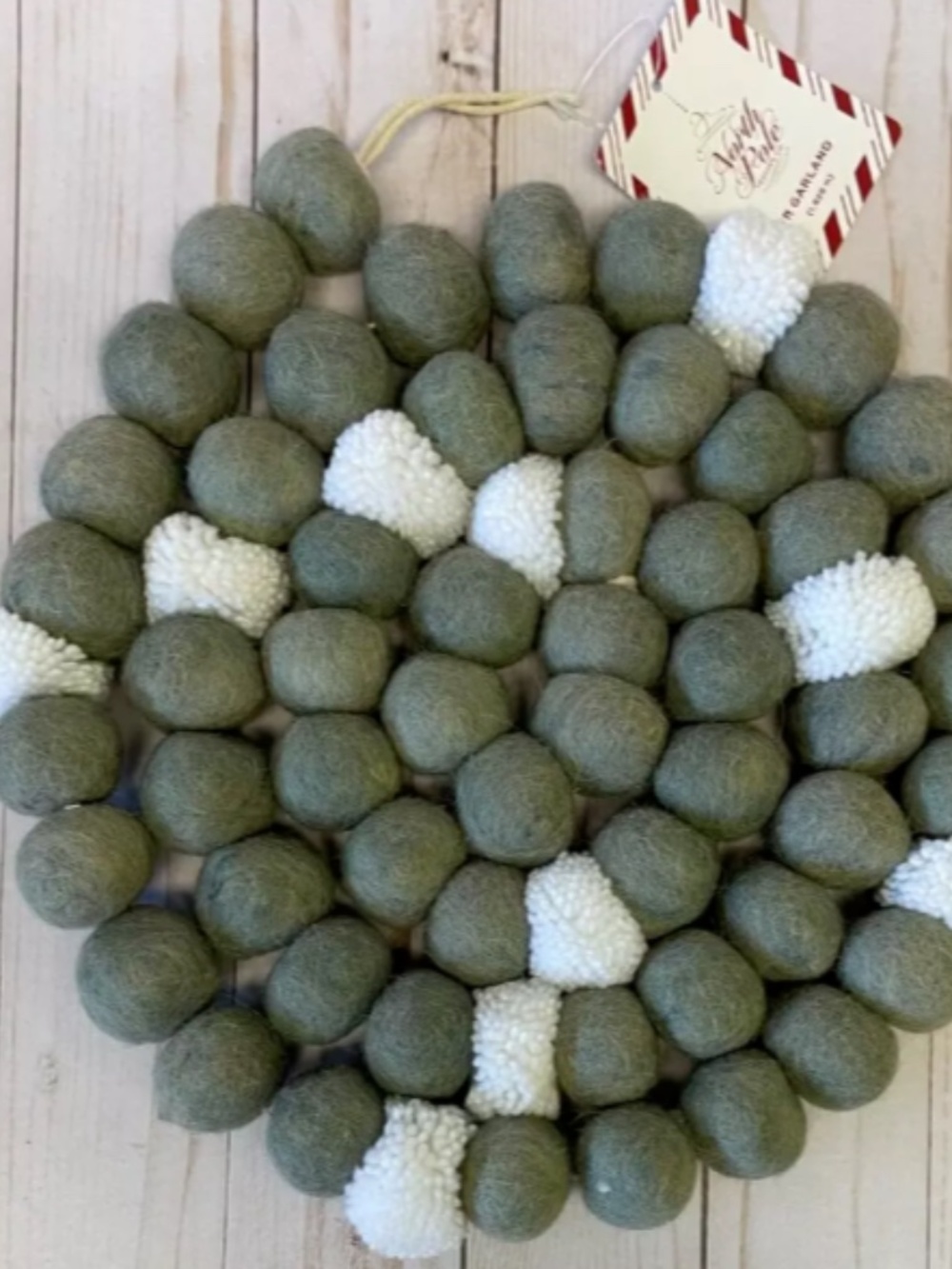 Felt Ball Pom Pom Garland 72" Long 6 Foot Winter Christmas Gray White Snow NEW