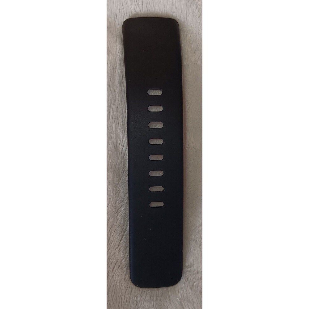 Band New One Piece Replacement Fitbit Charge 5 Or 6 Accessory Silicone Black