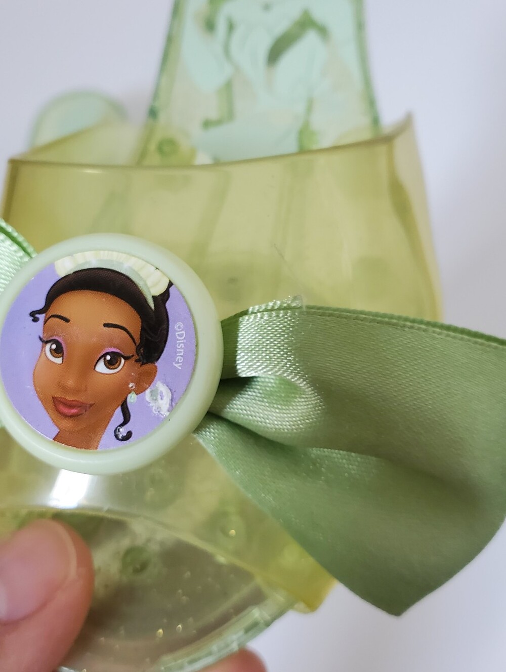 Disney Princess Tiana Green Jelly Kid Dress Up Heels with Bow and Medallion - Picture 3 of 5