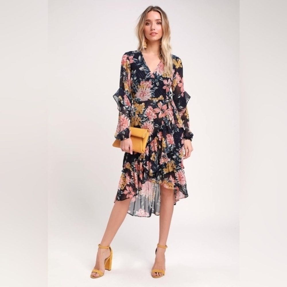 Adelyn Rae Floral Hi-Low‎ Dress With Sheer Sleeves Size M