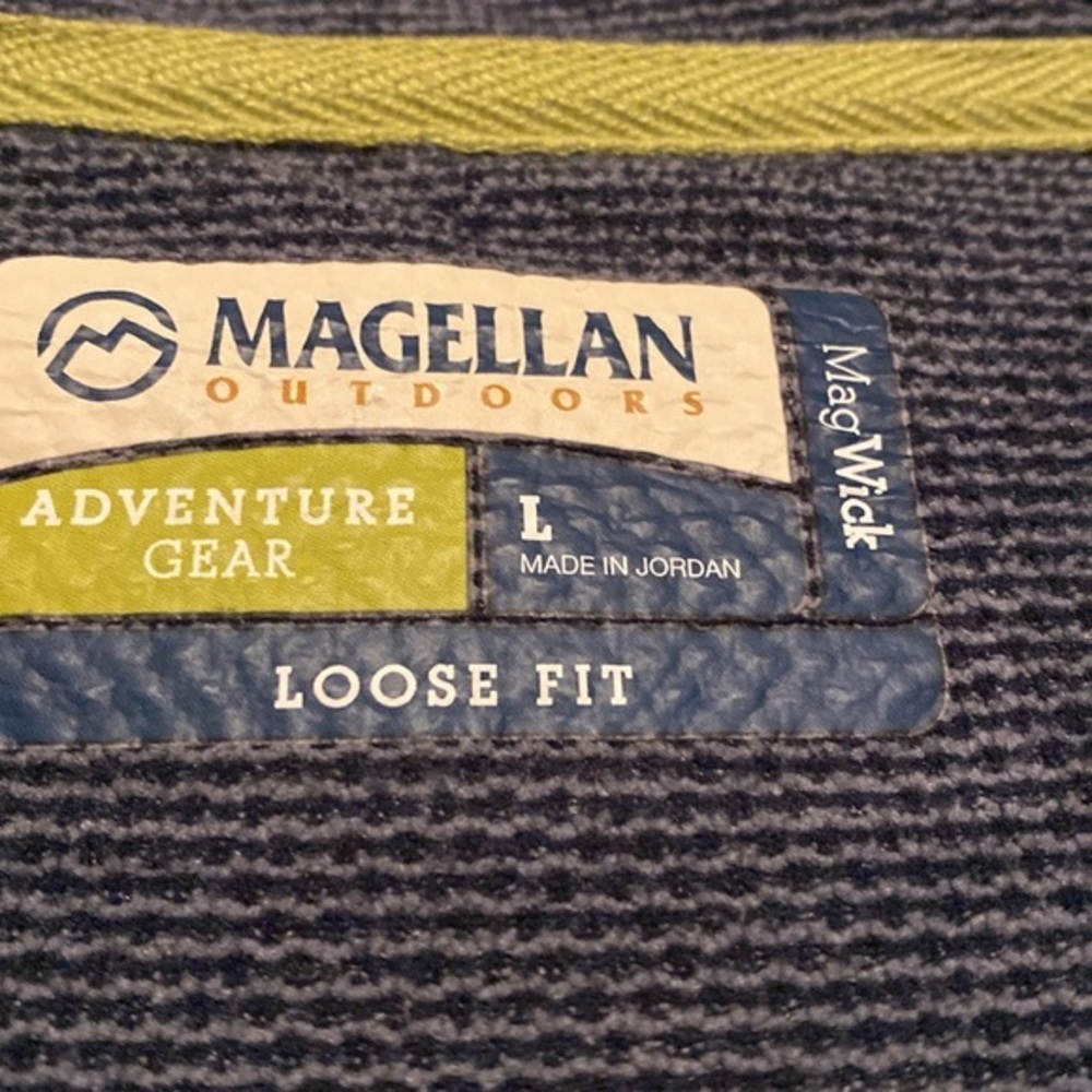 Magellan Outdoors Adventure Gear loose fit Pullover - Picture 5 of 8