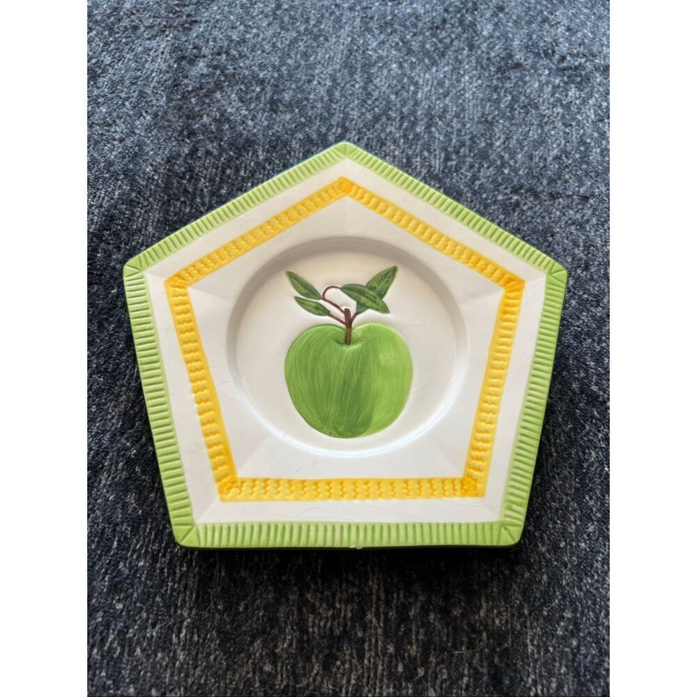 Yankee Candle Ceramic Apple Plate