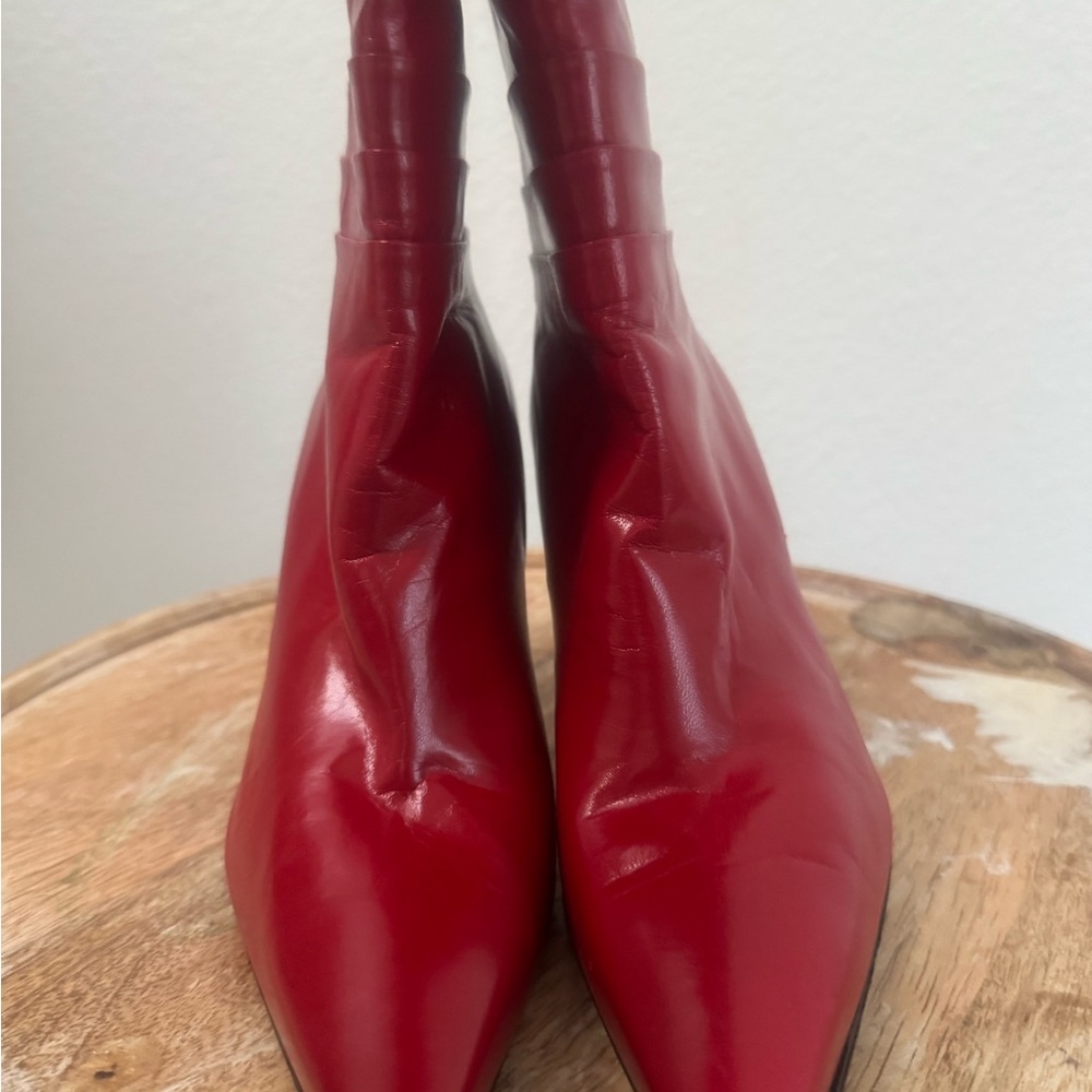 Stuart Weitzman Pointed-Toe Leather Booties - Picture 12 of 14