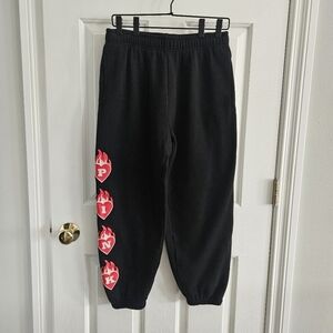 NWOT Victoria's Secret PINK Limited Edition Valentines Day Campus Sweatpants