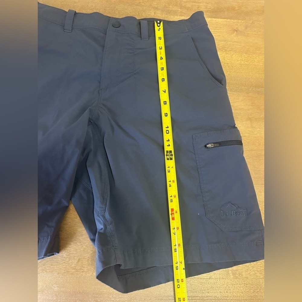 LLBean Men’s Cargo Shorts Size 35 - Picture 10 of 11
