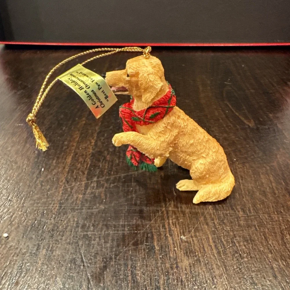Danbury Mint A Golden Holiday Best Paw Forward - Picture 2 of 6