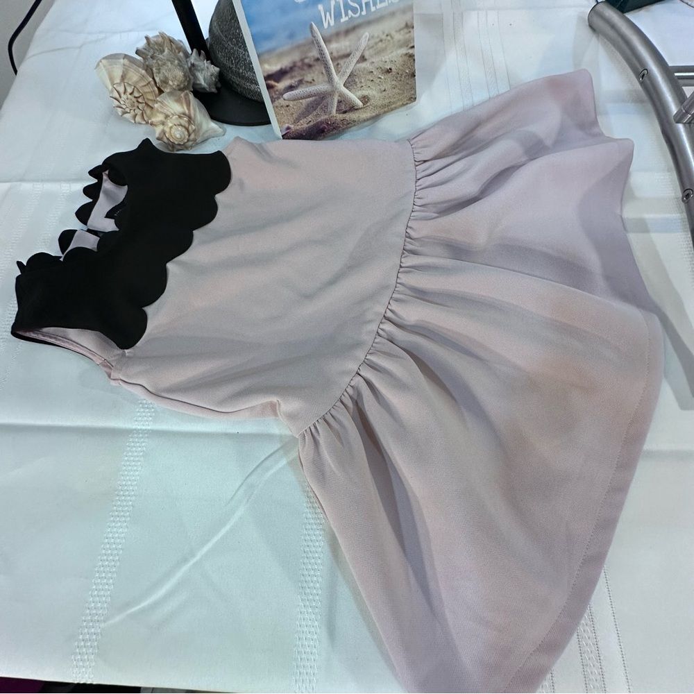 Victoria Beckham Sleeveless Dress. - Picture 5 of 5