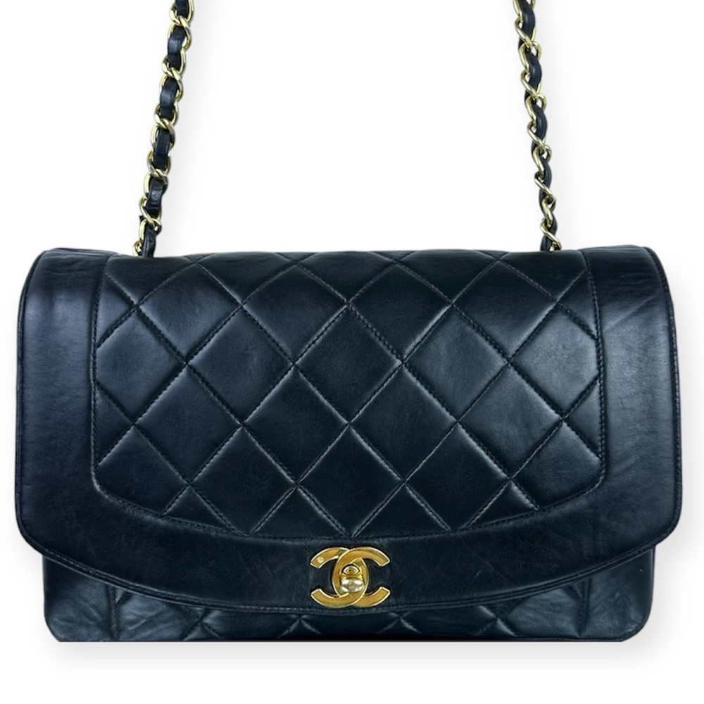 CHANEL DIANA 25 Single Flap Quilted Logo Lambskin Chain Bag