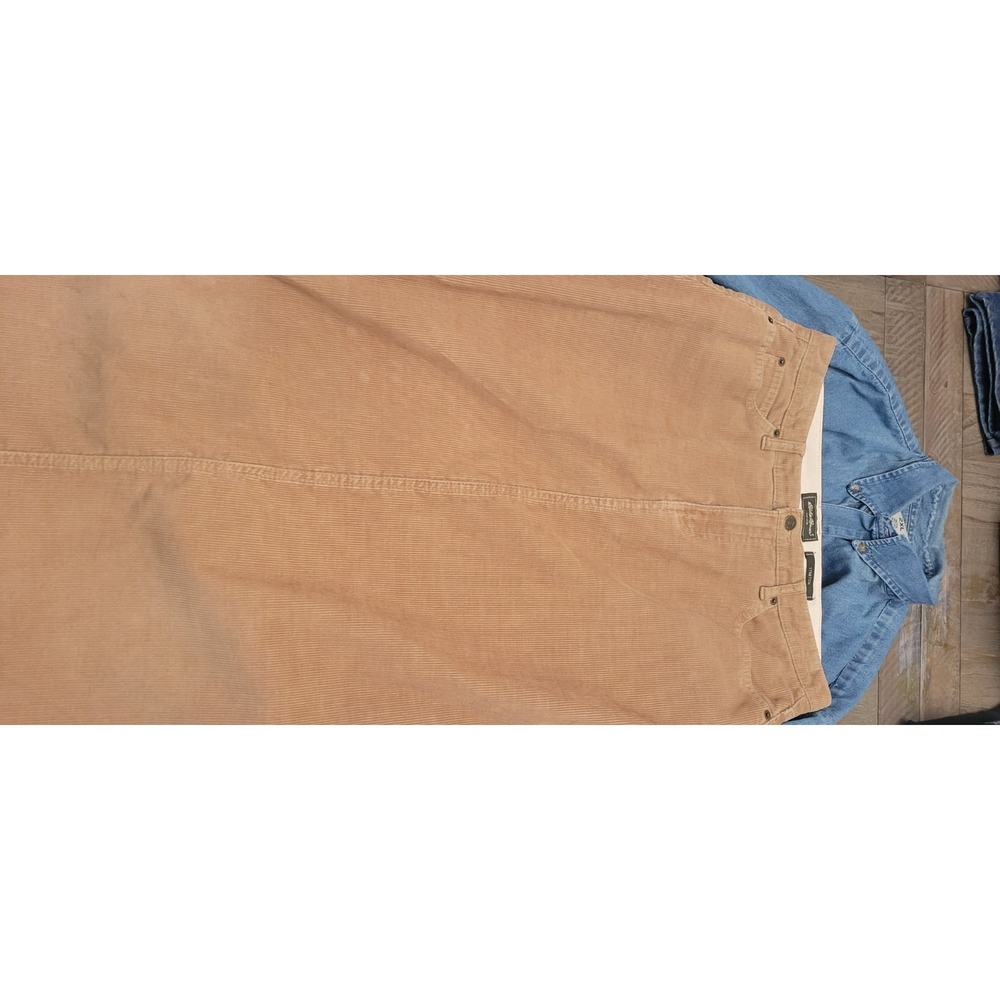 Bundle Lot Gloria Vanderbilt Jeans 32x25  Calvin Klein Womens 10 Skirt 32x36