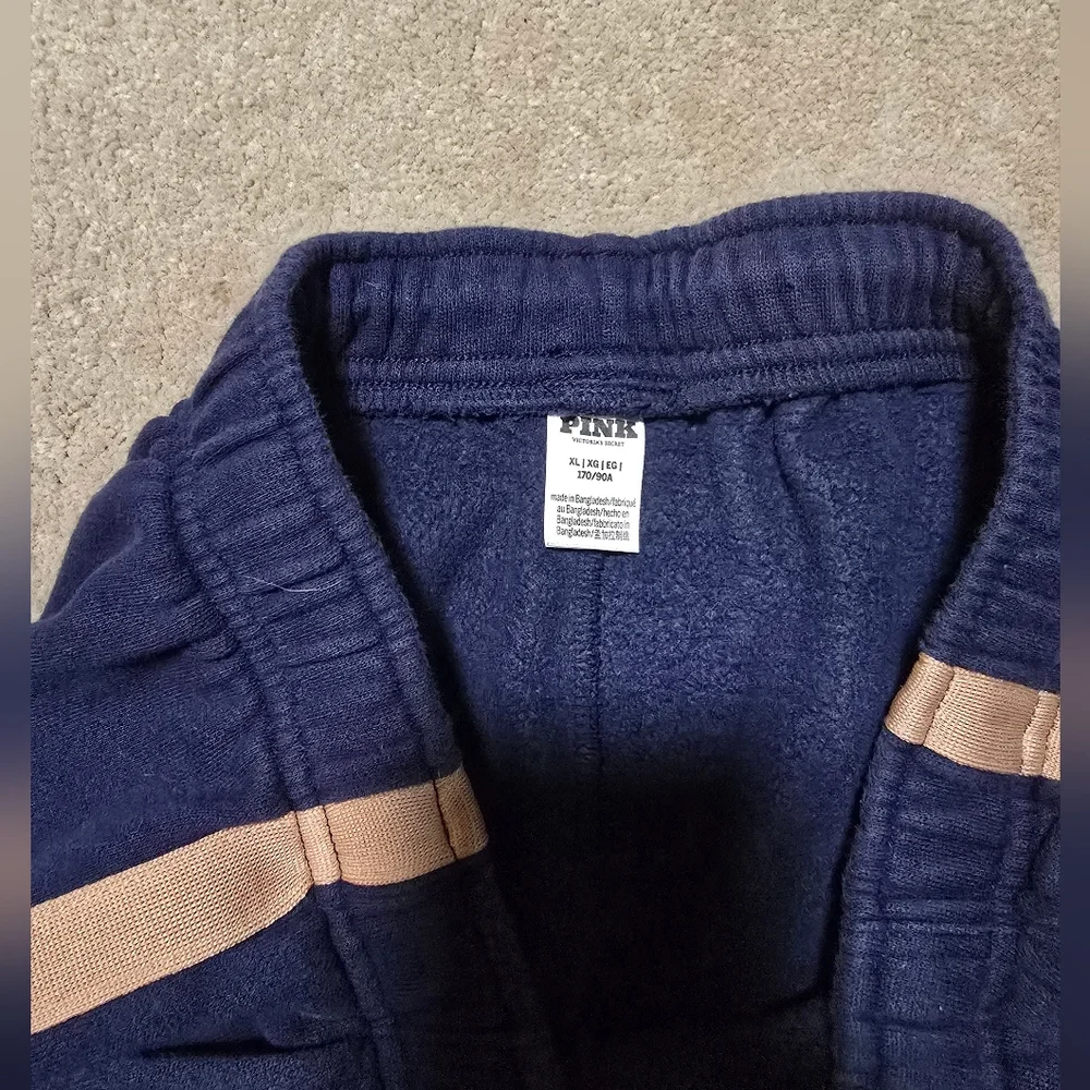 Pink VS XL Ivy Fleece Sweatpants - Picture 6 of 6