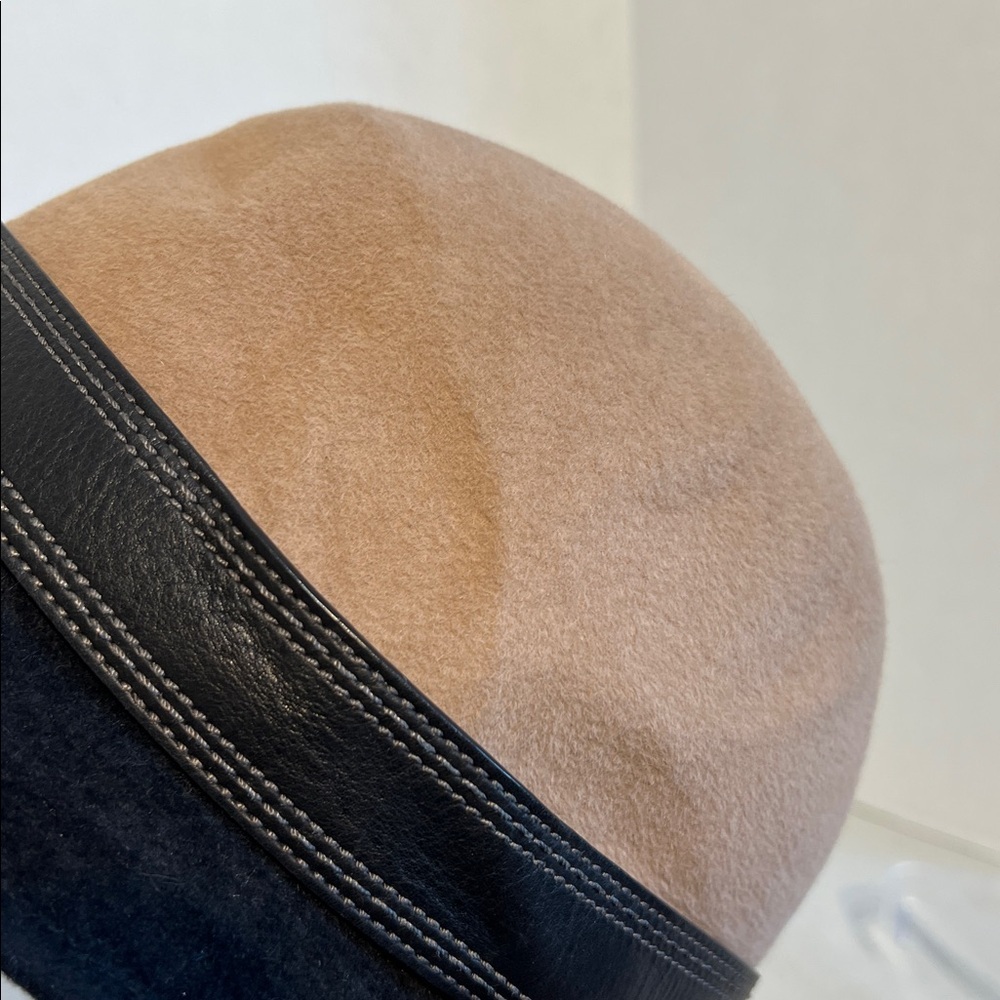 Coach Tan and Brown Bucket Hat 100% Rabbit Hair Leather Trim Buckle Size Small - Picture 11 of 11