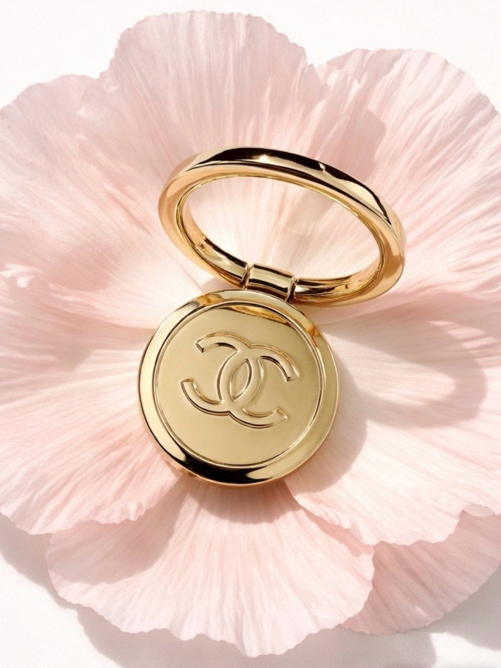Chanel BEAUTY Phone case Ring Holder stand new in box