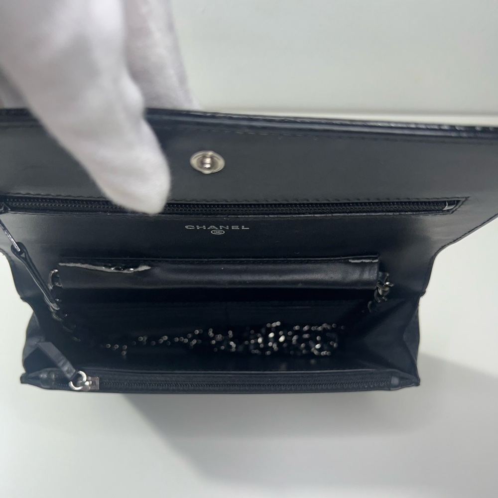 CHANEL | Black Patent Caviar Leather Wallet on Chain - Picture 11 of 13