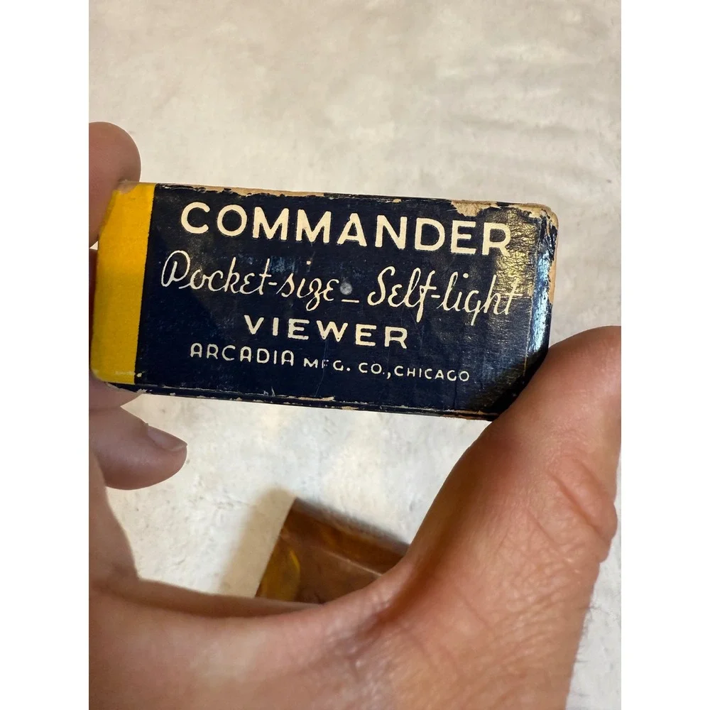 Arcadia Commander Viewer Vintage Pocket Self-Illuminating Slide Viewer Brown Box - Picture 3 of 5