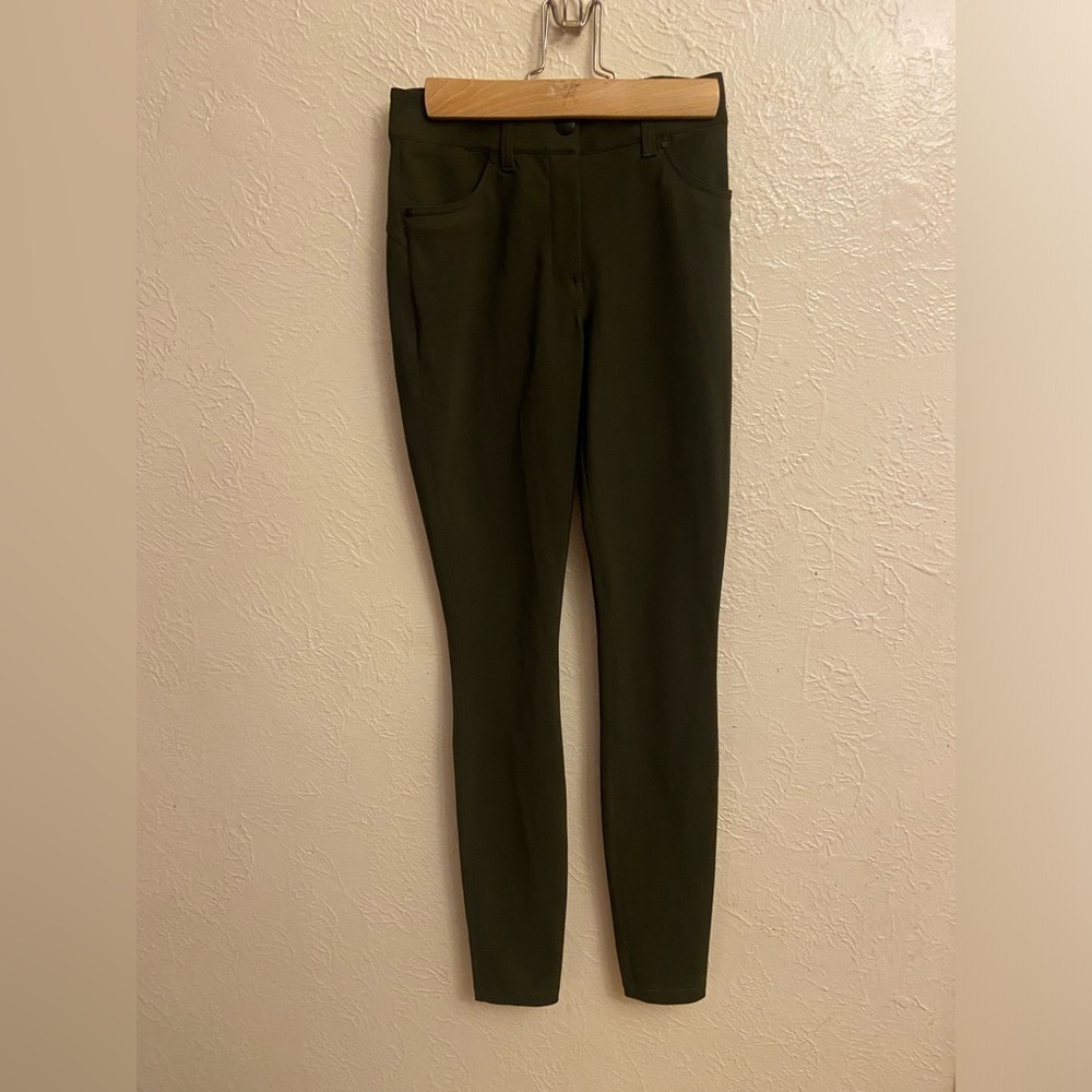 Lululemon Athletica dress pants skinny