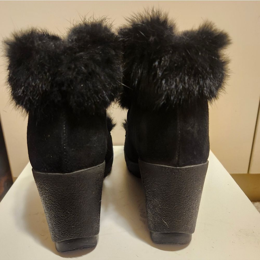 Coach "Kataya" Black Suede Rabbit Fur Wedge Booties Size 7.5 Retail $350 - Picture 8 of 10