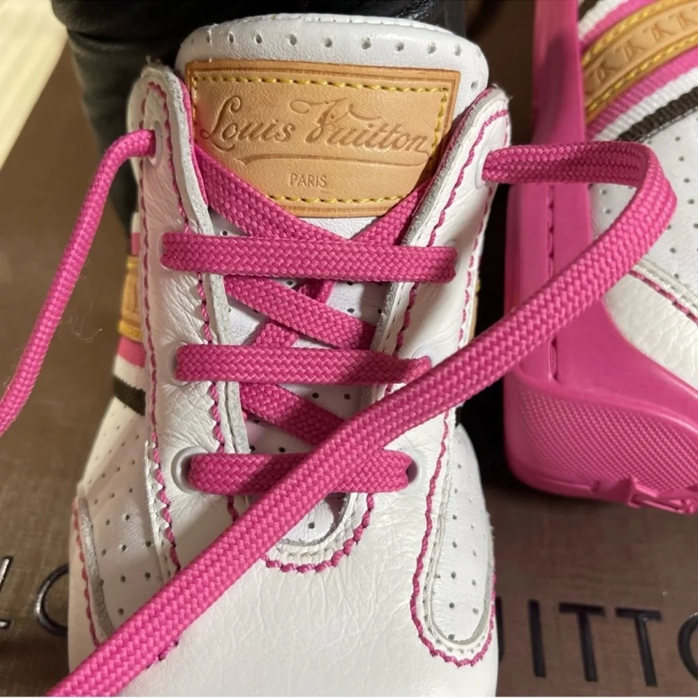 Louis Vuitton Girls Sneakers Size 29 Italy - Picture 9 of 17