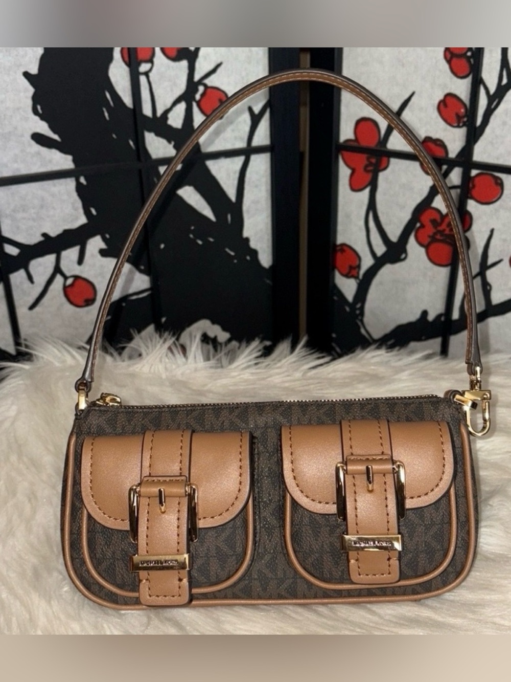 Michael Kors ZOE Pouchette