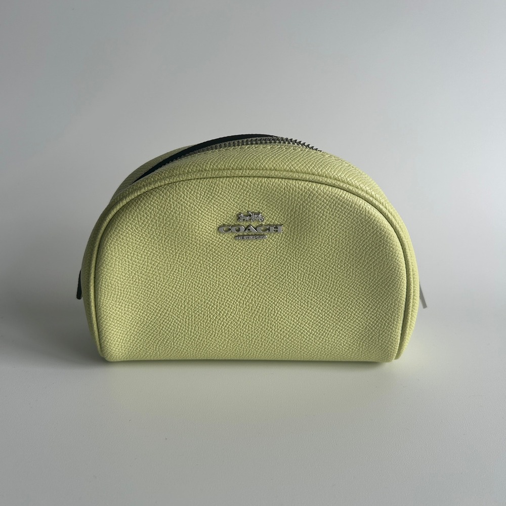 Coach Cosmetic Case 17 Lime Green Crossgrain Leather Dome Pouch Excellent