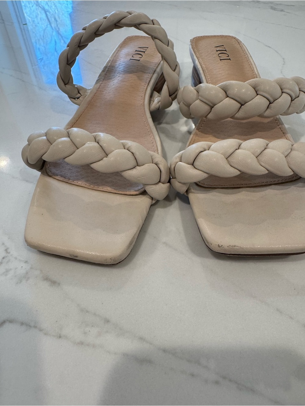 VICI Sandals 8 - Picture 2 of 5