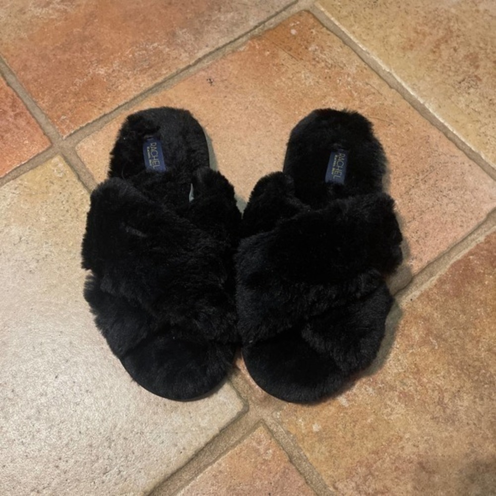 Rachel Roy furry slippers