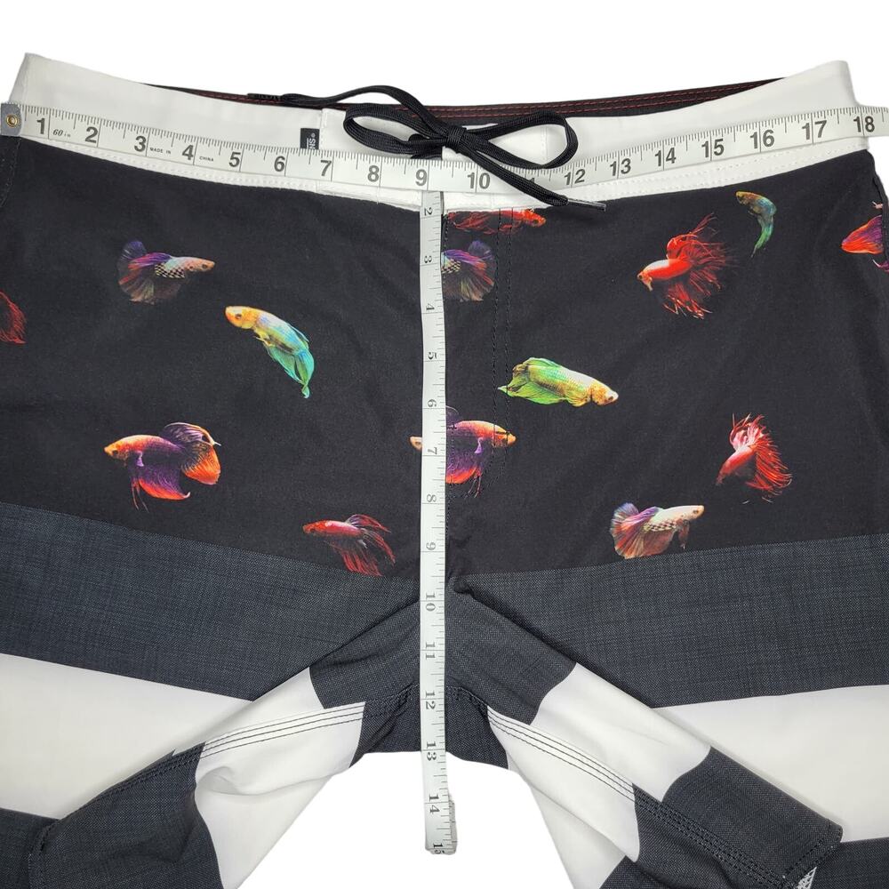 VANS Men's Board Shorts Beta Fish Black White Striped | Waist 34 | *Like New* - Picture 6 of 7