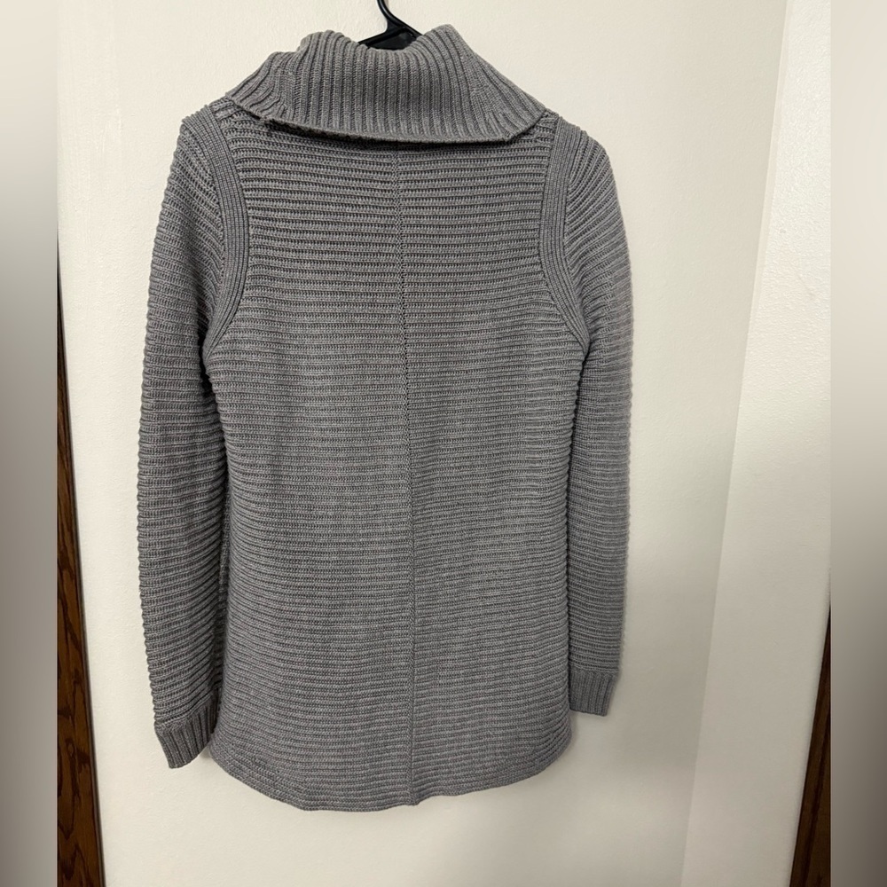 Calvin Klein Gray Ribbed Turtleneck Sweater - Picture 3 of 3
