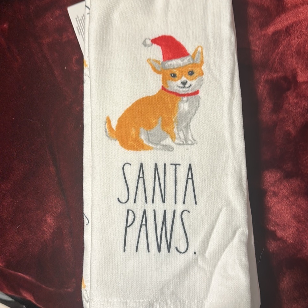 NWT Rae Dunn Christmas Set of 3 Kitchen Towels - Picture 3 of 4