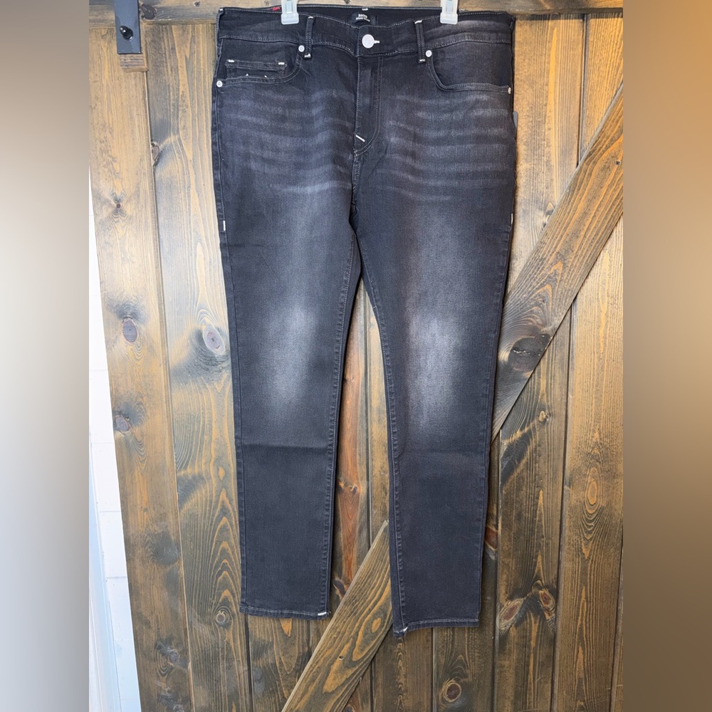 NWT True Religion Rocco  Skinny Jeans Relaxed Washed Coal Grey Distressed 38X32