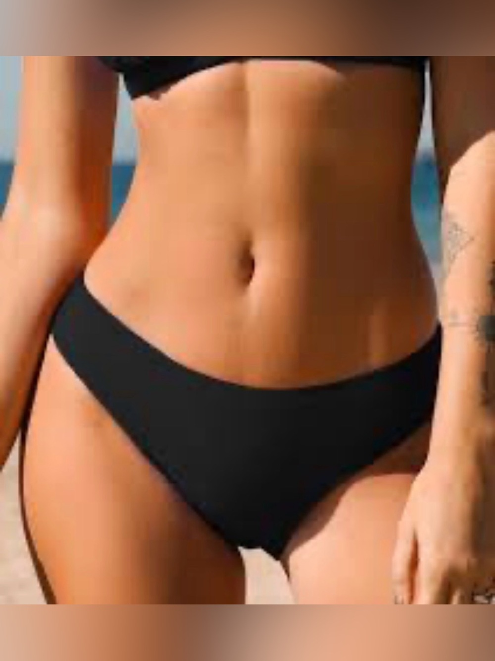 Cupshe Black Mid-Rise Bikini Bottoms