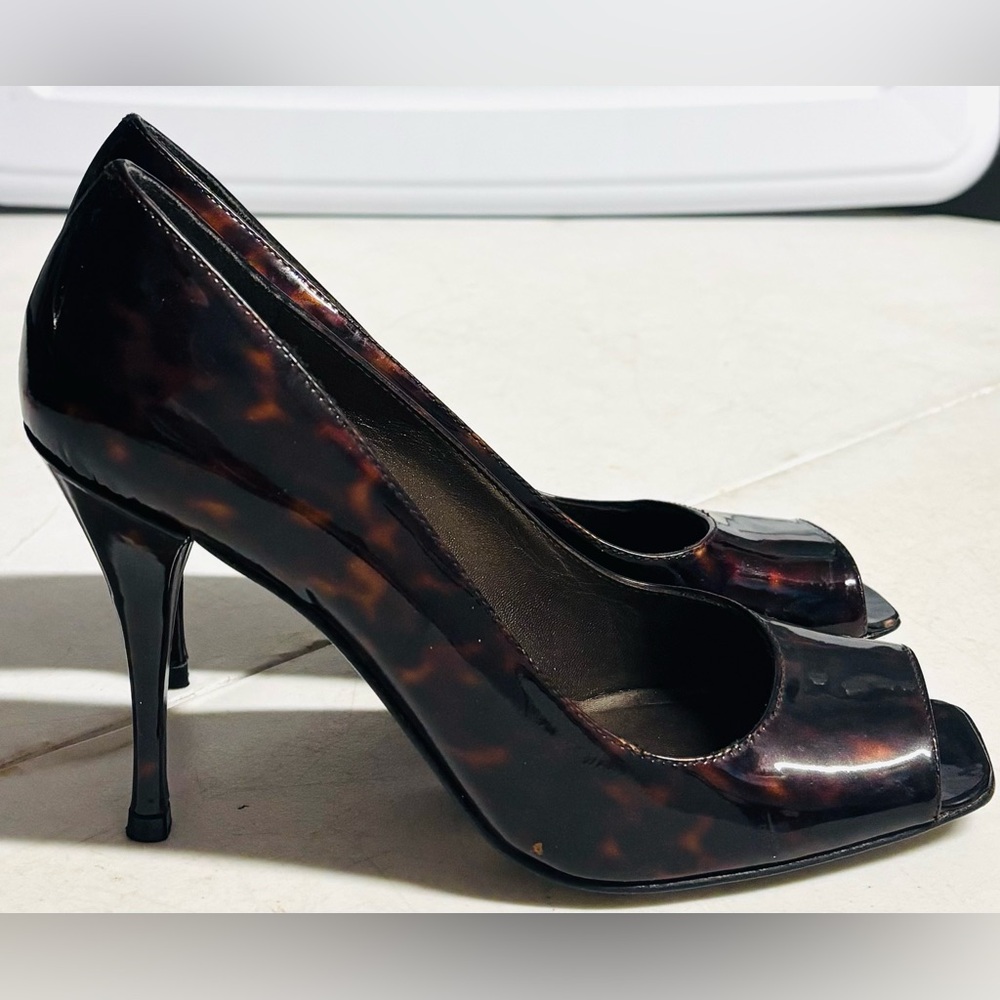 Stuart Weitzman Tortoiseshell Peep-Toe Heels‎