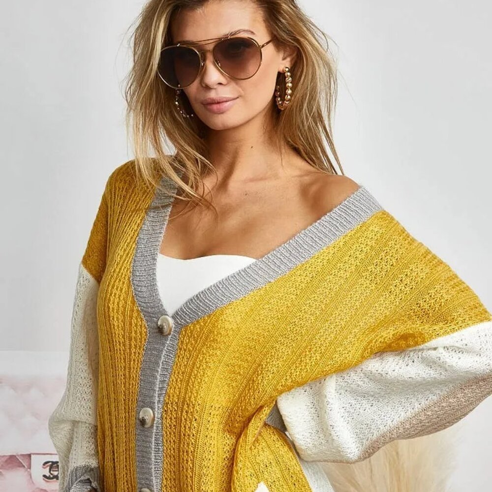 BiBi Color Block Sweater Cardigan with Button Closure‎