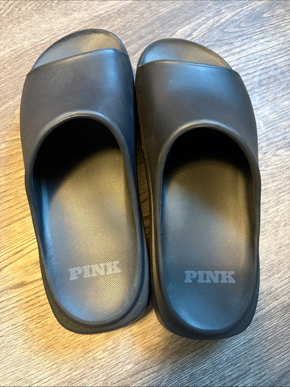 PINK Victoria's Secret Black Slide Sandals - Picture 2 of 5