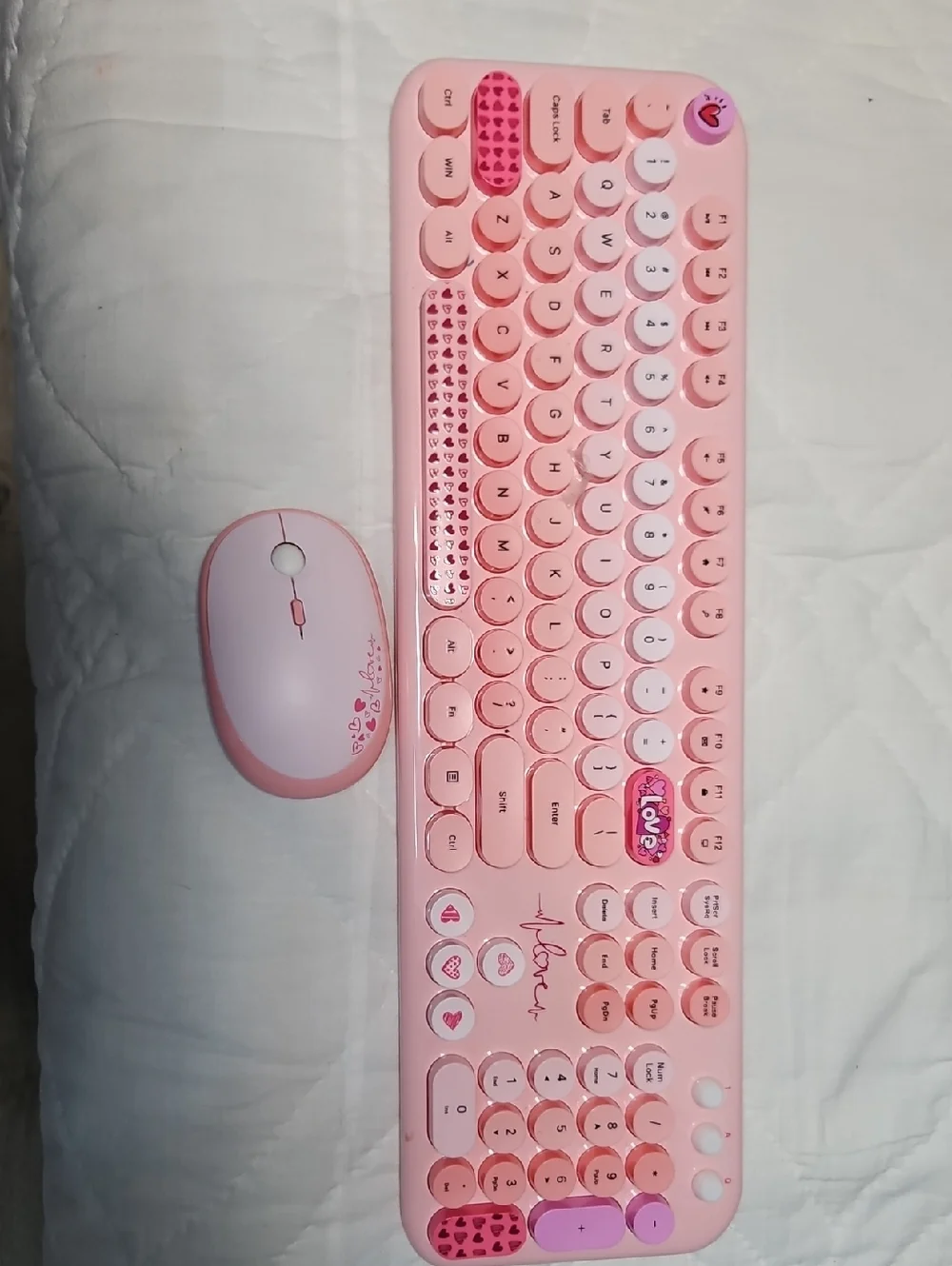 Lovely Pink Wireless Keyboard And Mouse by FOREVY - Picture 1 of 9