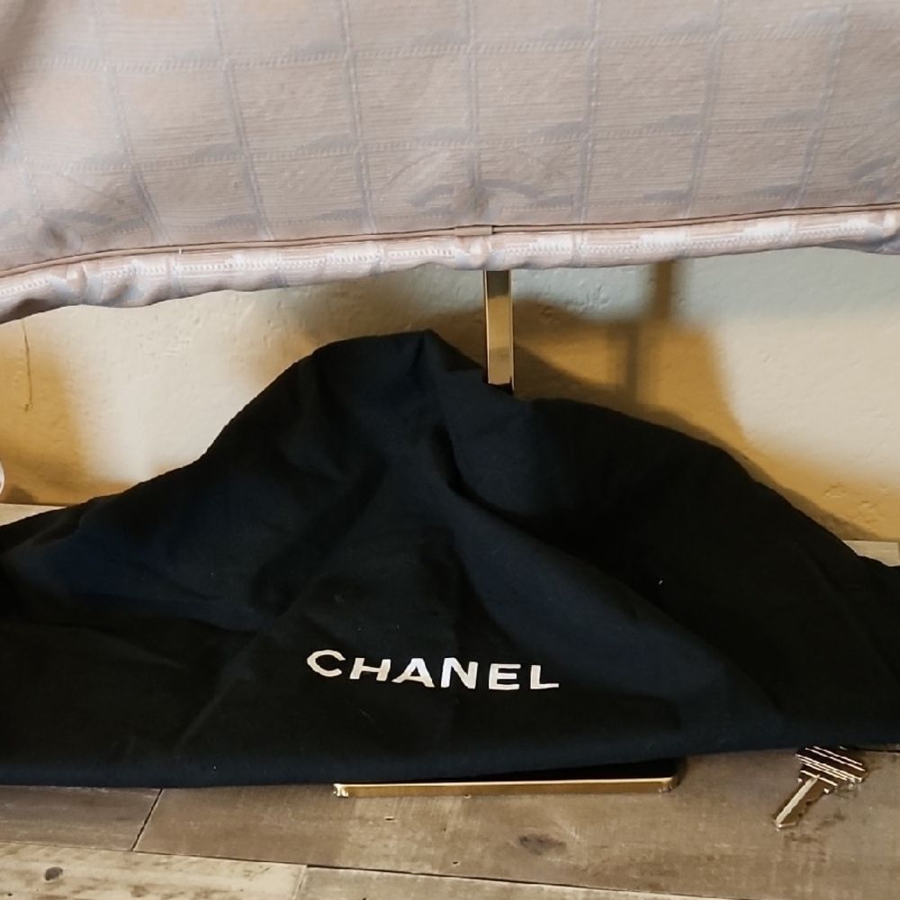 Chanel Travel Tote Bag - Picture 5 of 6