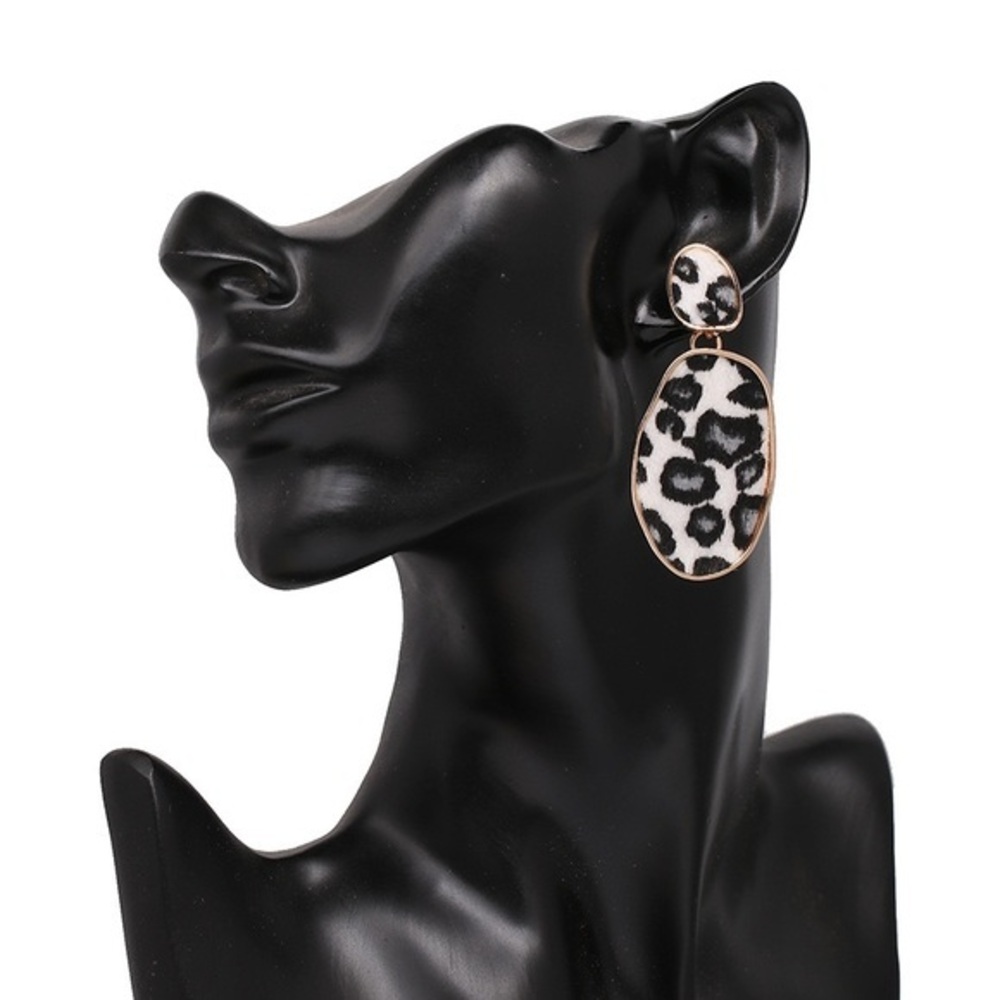 Leopard print drop earrings