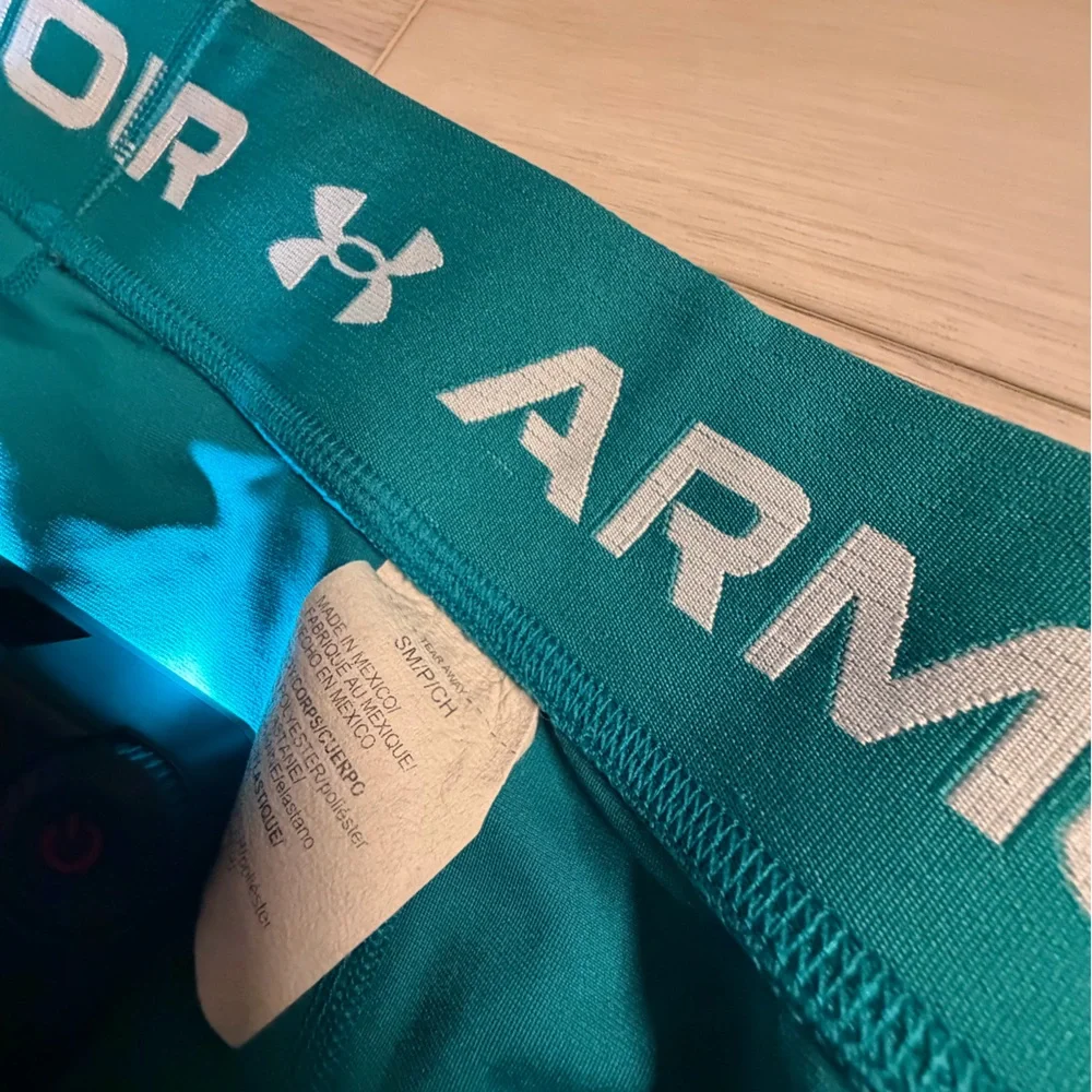 Under Armour Teal Women's Athletic Shorts - Picture 3 of 4