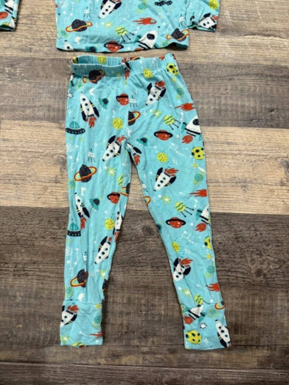 Posh Peanut 2T Pajamas Space Print - Picture 2 of 6