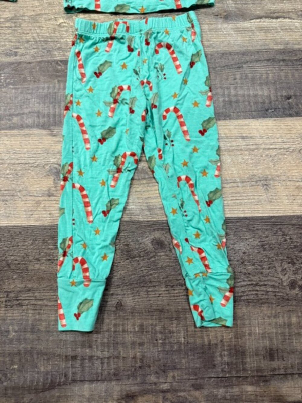 Posh Peanut 2T Pajamas Candy Cane Print - Picture 3 of 6